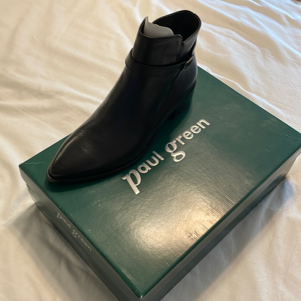Paul Green Black Leather Booties